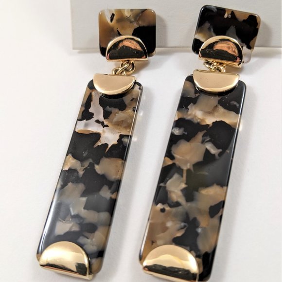 Club Monaco Mixed Bar Earring - Picture 4 of 4